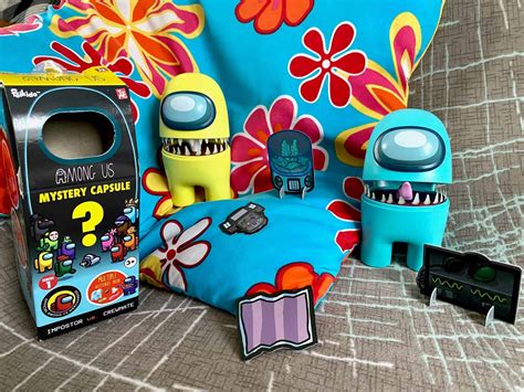 Mystery Capsules .